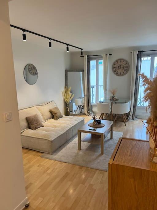 Appartement Paris Vue Tour Eiffel Trocadero מראה חיצוני תמונה